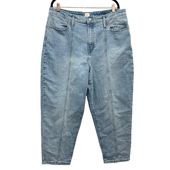 A New Day Vintage Style Ultra High Rise Light Wash Cropped Jeans 16/33R - Picture 1 of 4